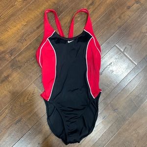 Nike one piece womens swim suit